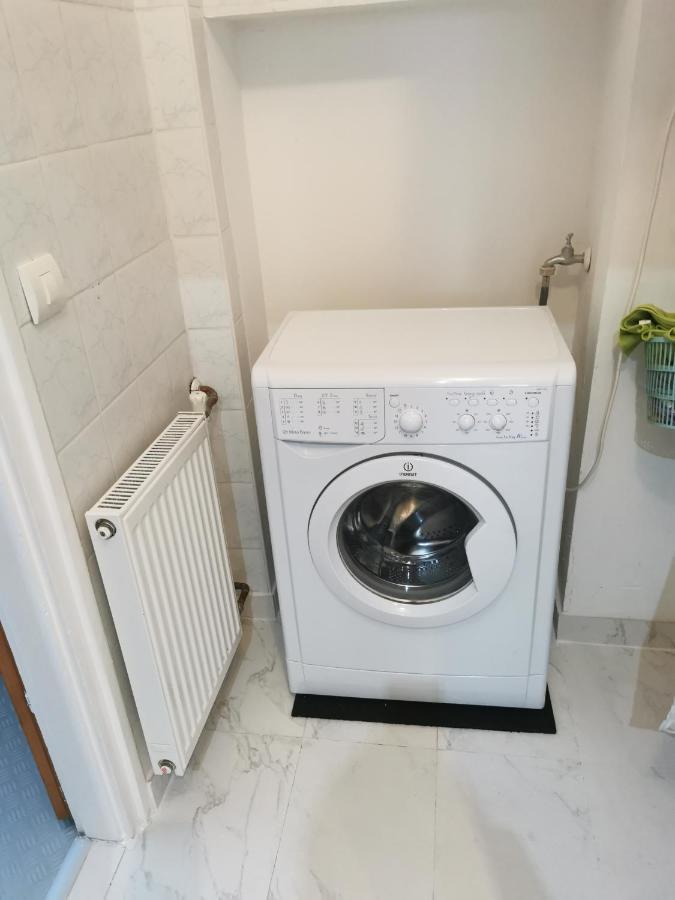 Patrik Apartman Szekesfehervar Exterior photo