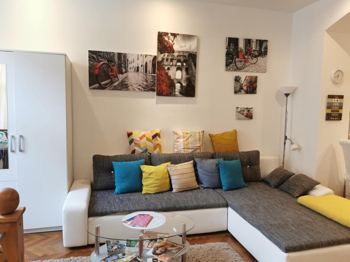 Patrik Apartman Szekesfehervar Exterior photo